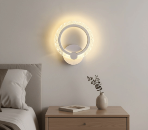 GL04 / G04 – “Halo” Wall Lamp