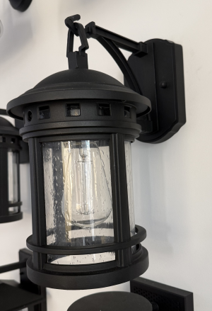 LOGAN.OUTDOOR LANTERN