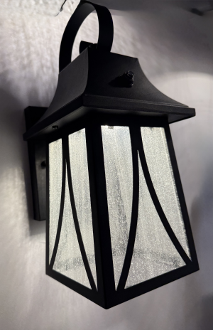 OWEN OUTDOOR LANTERN (PHOTOCELL SENSOR)